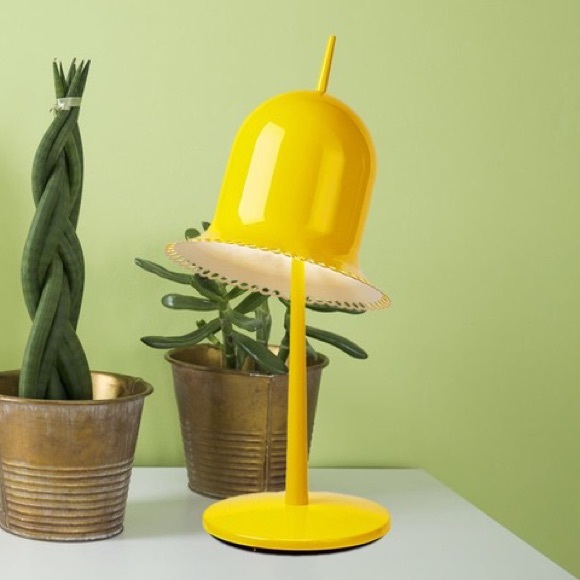 Cheery Yellow Bell Lamp! - Picture 1 of 6